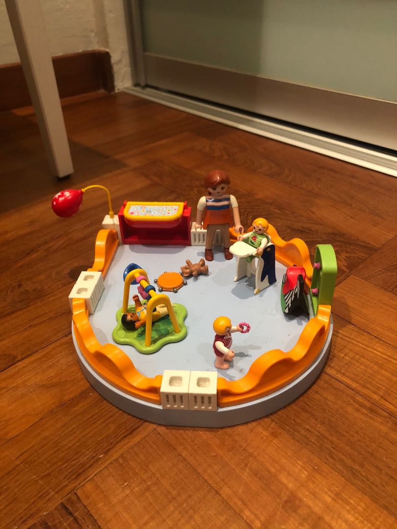 Playmobil nursery Set