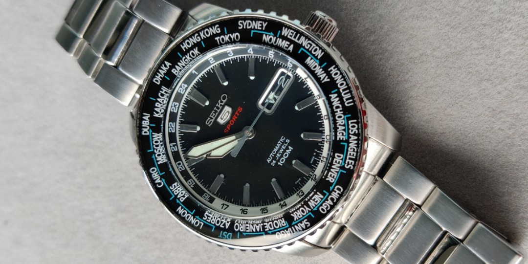 Seiko 5 World Time 4R36-00G0 Discontinued, Men's Fashion, Watches &  Accessories, Watches on Carousell