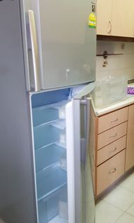 (Category: ) located in . Submitted by tan0116 (Listing ID 1087296914, Image 1). Description: .