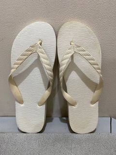 Beachwalk tsinelas sales price
