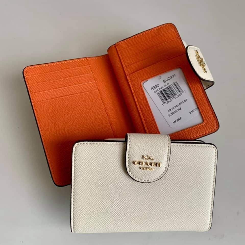 White Orange Coach Bifold Wallet ?, Women's Fashion, Bags & Wallets,  Wallets & Card holders on Carousell