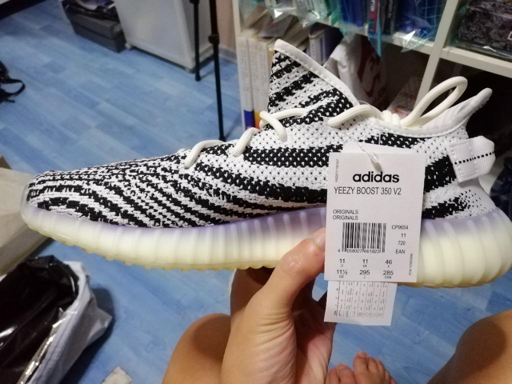 Yeezy Boost 350 V2 Zebra US 11.5, Men's Fashion, Footwear, Sneakers on  Carousell