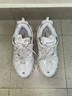 (Category: ) located in . Submitted by niceokbuy (Listing ID 1087651200, Image 1). Description: .