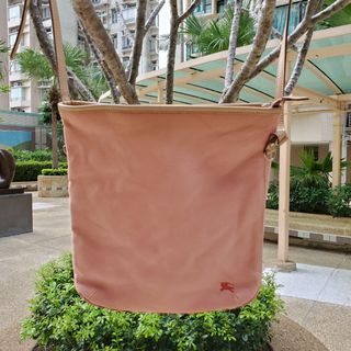 （分類：）位於 。 由 eliotchanyk 提交（商品編號 1087488992，圖片 1）。簡介： 。