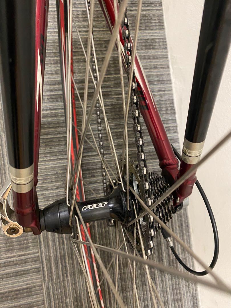 Felt Z90 Ultegra Road Bike, Sports Equipment, Bicycles & Parts