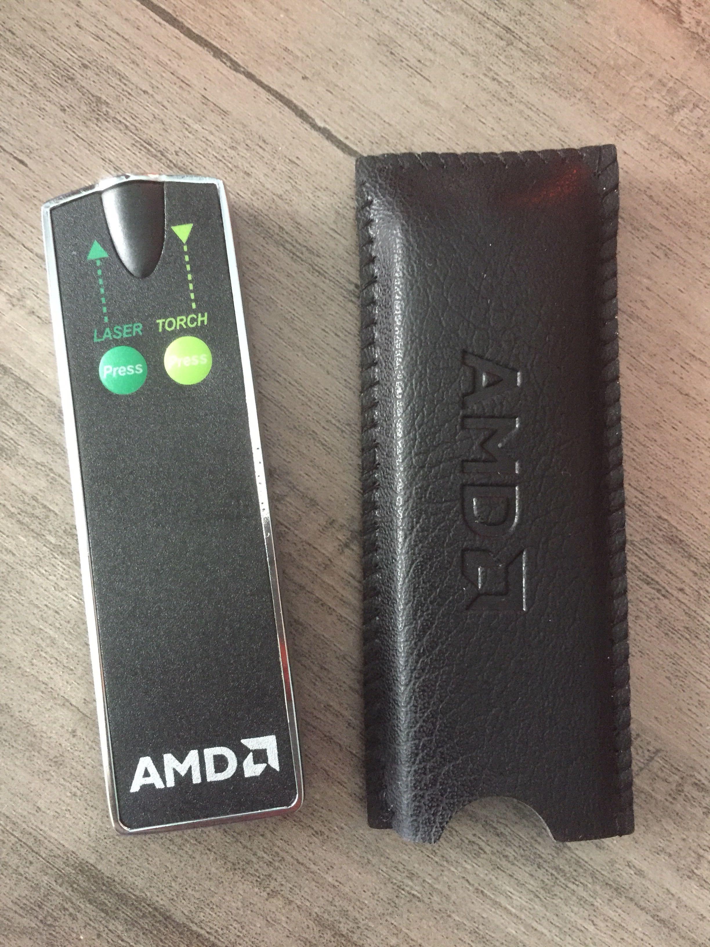 Laser Pointer & Torch (Category: Printers, Scanners & Copiers) located in Singapore. Submitted by latte. (Listing ID 1087513395, Image 1). Description: .