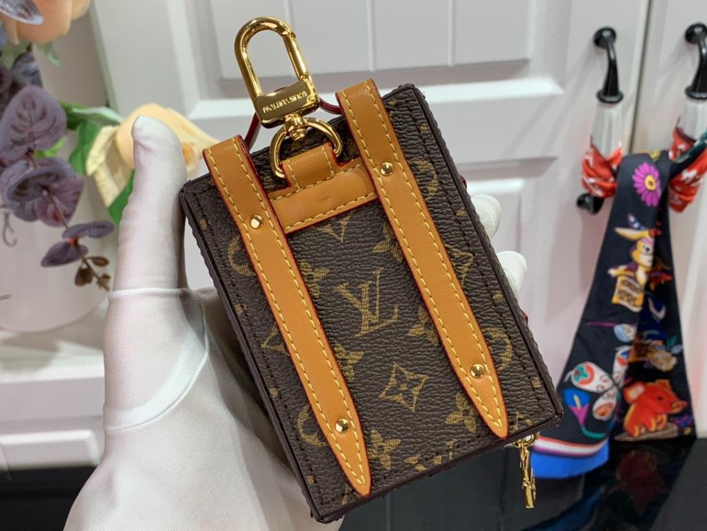 Louis Vuitton 2020-21FW Soft Trunk Backpack Bag Charm And Key