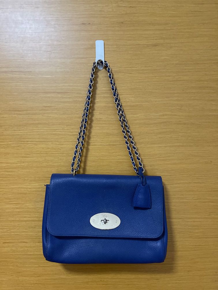 Mulberry lily blue top