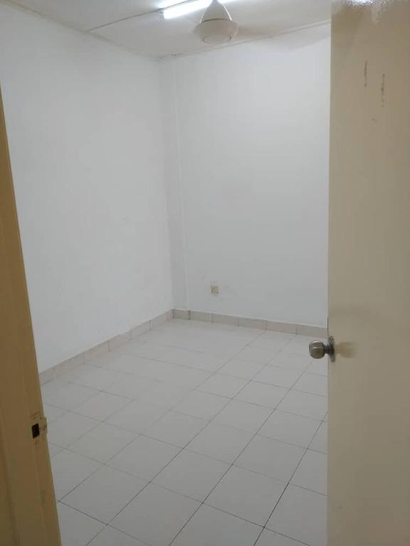 Pangsapuri Palma Bandar Botanic Klang With Concrete Table Top In Kitchen Property Rentals On Carousell