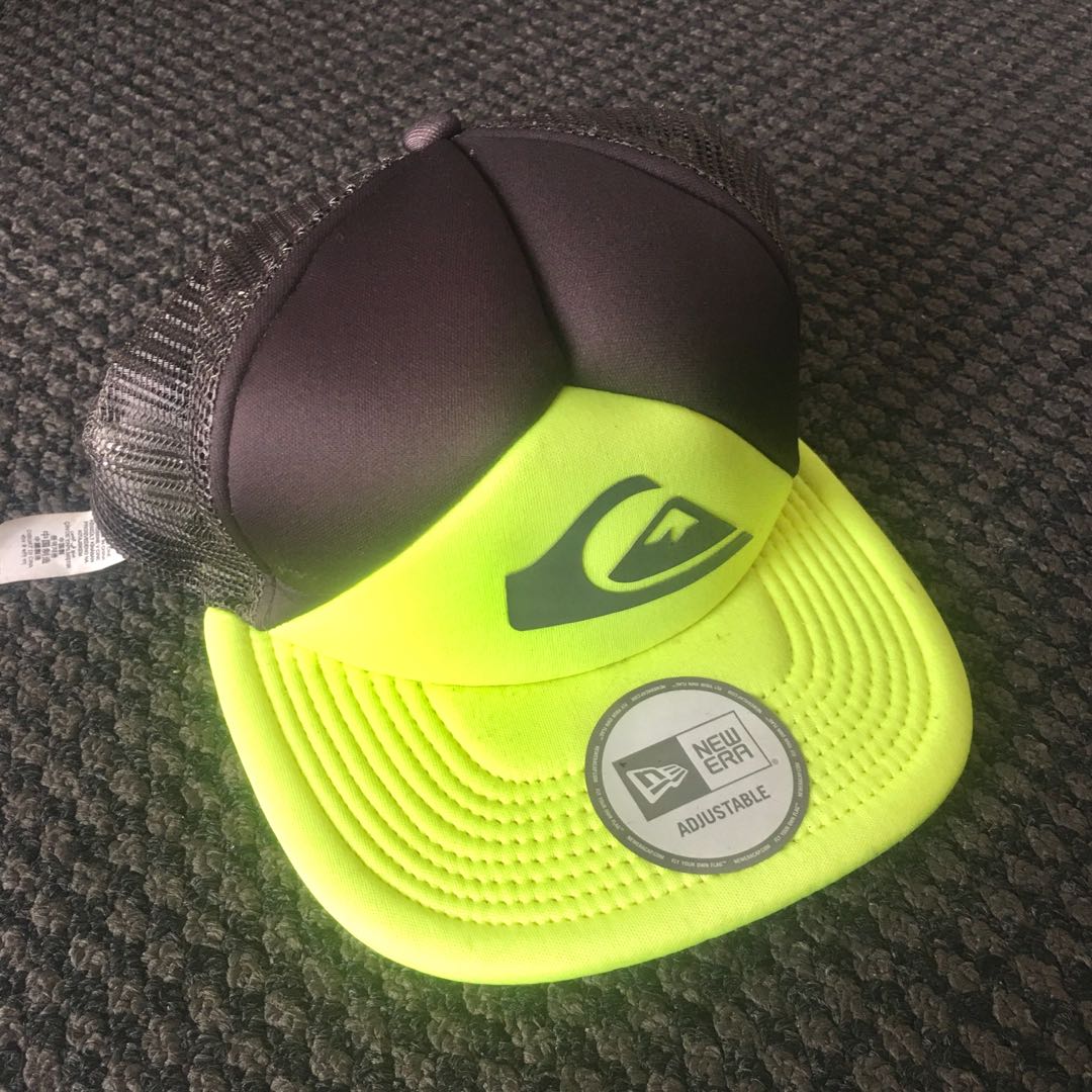 Quiksilver X New Era SnapBack Cap Hat Sports Equipment Sports