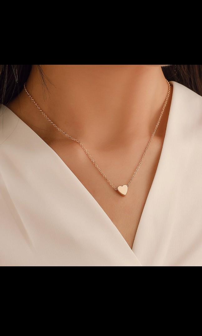 Gold heart clearance choker necklace