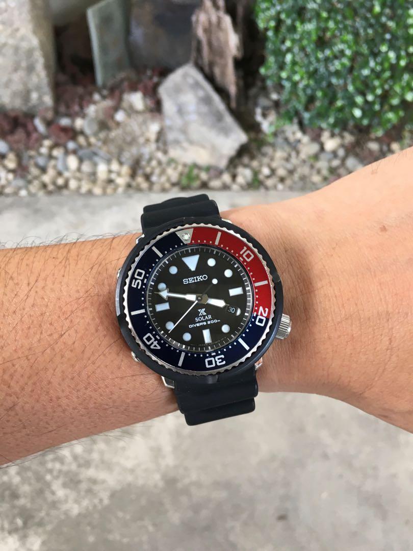 SOLAR divers Prospex (Category: Men's Watches) located in Makati City. Submitted by dailyticker (Listing ID 1087532866, Image 1). Description: For sale is a limited edition Solar prospex from Seiko Condition : Alsmost new (Complete Set) From Japan 2016 📱09175661974 for serious interests / No trades No last price inquiries .