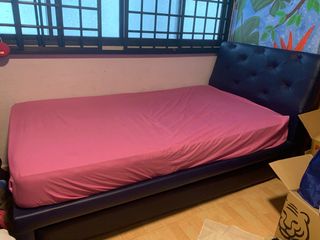 (Category: ) located in . Submitted by selansel (Listing ID 1087561352, Image 1). Description: .