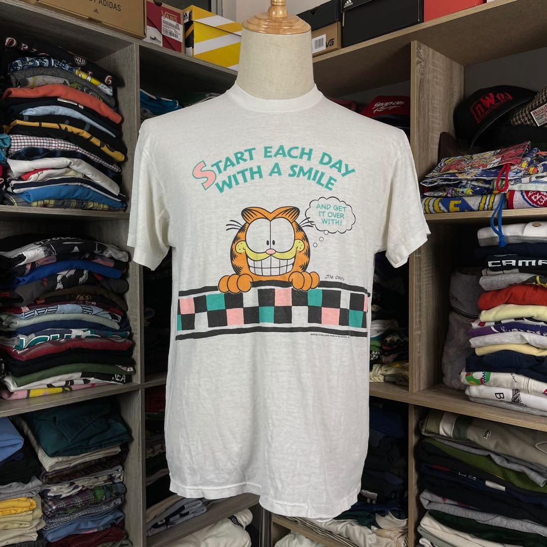 Vintage Garfield 80s, Men's Fashion, Tops & Sets, Tshirts & Polo Shirts ...