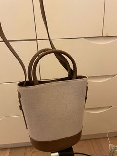 （分類：）位於 。 由 lawcat 提交（商品編號 1087733007，圖片 1）。簡介： 。