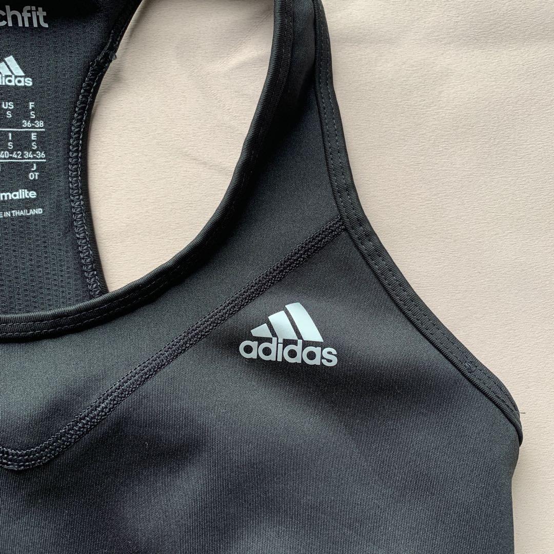 Adidas Climalite Sports bra (Category: Activewear) located in Naga. Submitted by nmalemania (Listing ID 1087791149, Image 3). Description: Climalite Adidas Sports Bra •In Excellent condition, like neww •No padslot, Double lining •S on tag •Band Measurement: 22-27”.