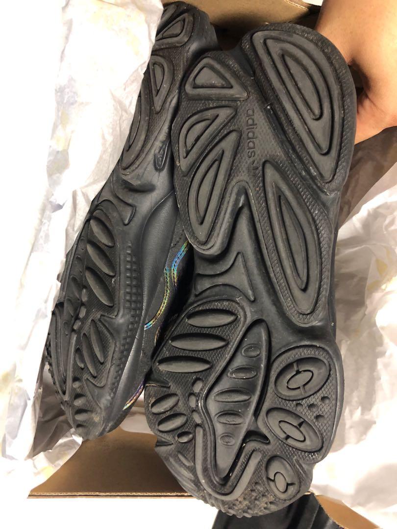 Adidas ozweego black iridescent, Men's Fashion, Footwear, Sneakers on  Carousell