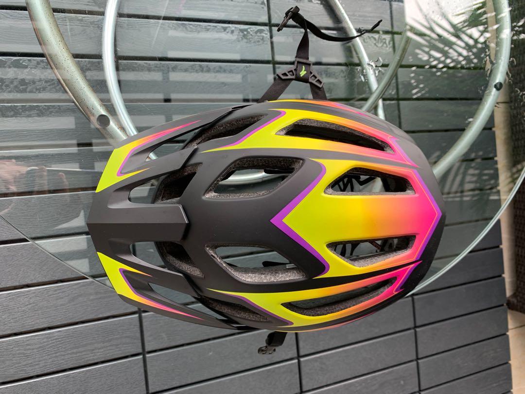 Ambush Specialized helmet (Category: Parts & Accessories) located in Singapore. Submitted by danymtb (Listing ID 1087691103, Image 3). Description: New Specialized AMBUSH MTB helmet -Matte black with yellow/purple shades -Large size 59-63 cm -Almost brand new (1 try) -Excellent condition. -No scratches & No hit -Didn’t Fall -not Mips/ANGi -Bought from Specialized Singapore directly -New UP SGD 208.00 -Invoice available - March 2021 One of the bes