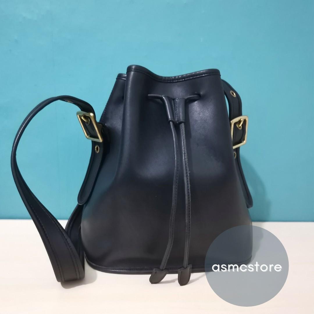Coach Vintage Lula Legacy in Black Luxury Bags Wallets on Carousell