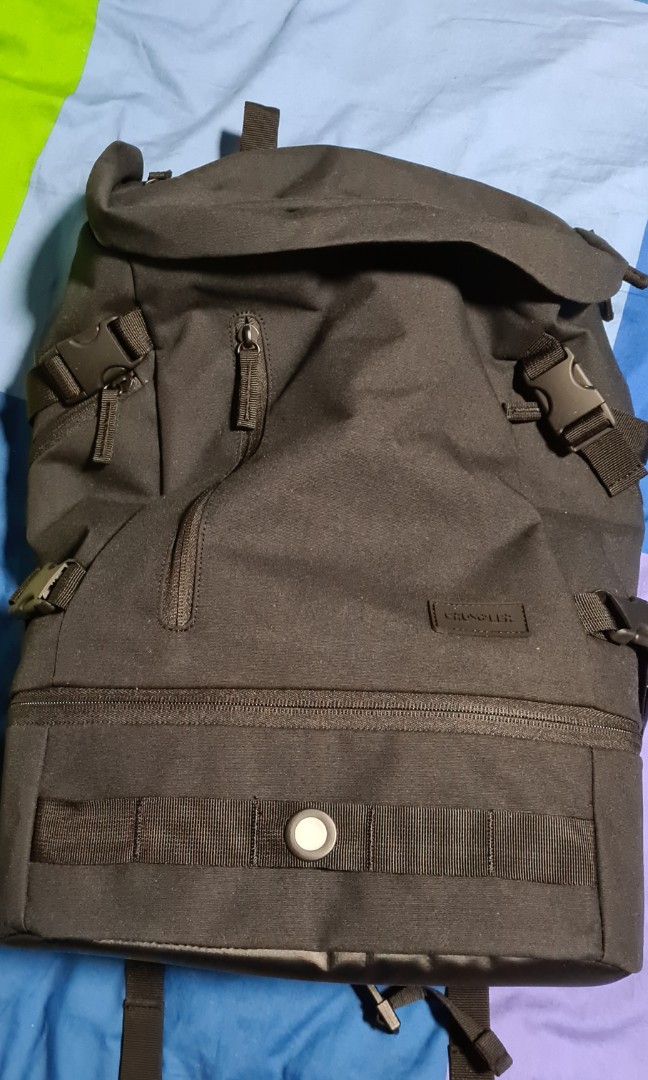 crumpler kingpin half backpack