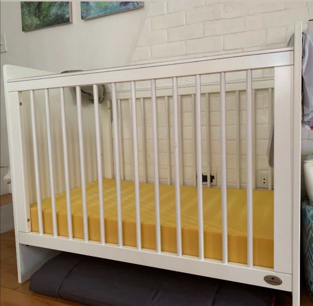 Cuddlebug maywood deals crib