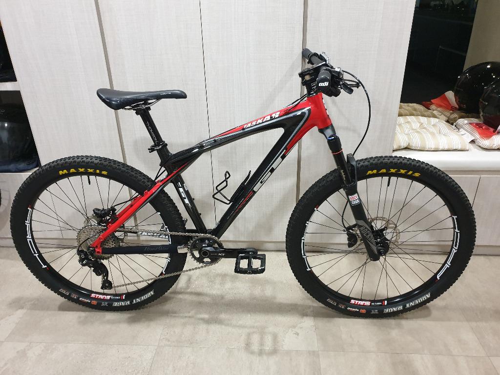 Gt Zaskar Carbon Expert 10 26 Hardtail Mtb Mountain Bike Sports Equipment Bicycles Parts Bicycles On Carousell