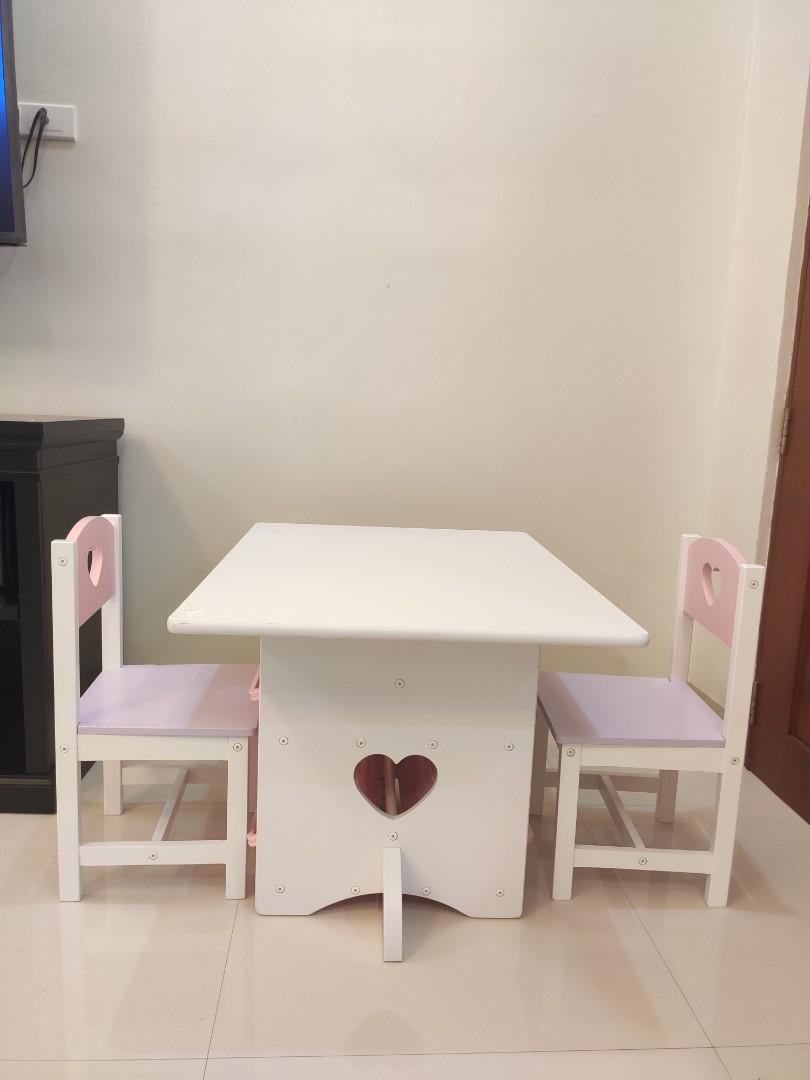 Kidkraft heart shop table