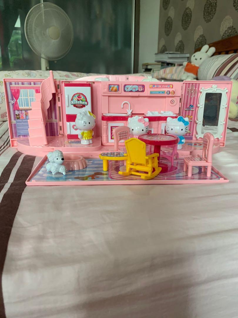 Hello Kitty play set, Hobbies & Toys, Toys & Games on Carousell