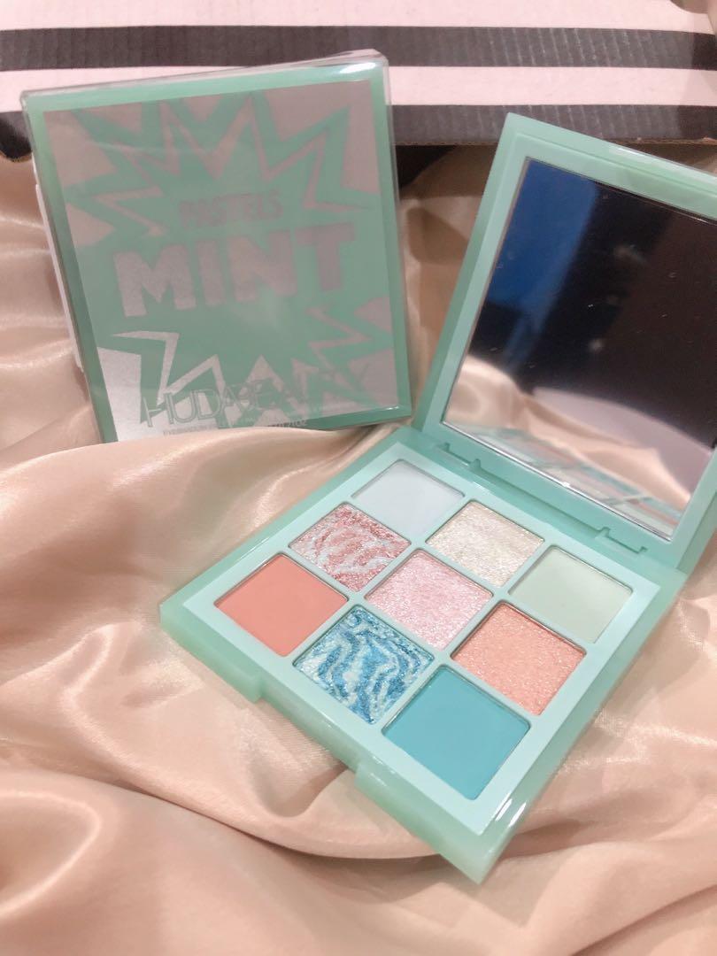 Huda Beauty Eyeshadow Palette in Pastels Mint, Beauty & Personal Care