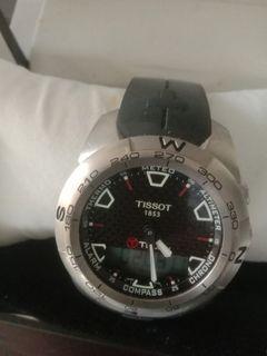 Jam Tissot Titanium Silver