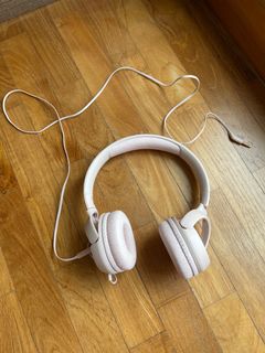 (Category: ) located in . Submitted by wallyc (Listing ID 1087712433, Image 1). Description: .