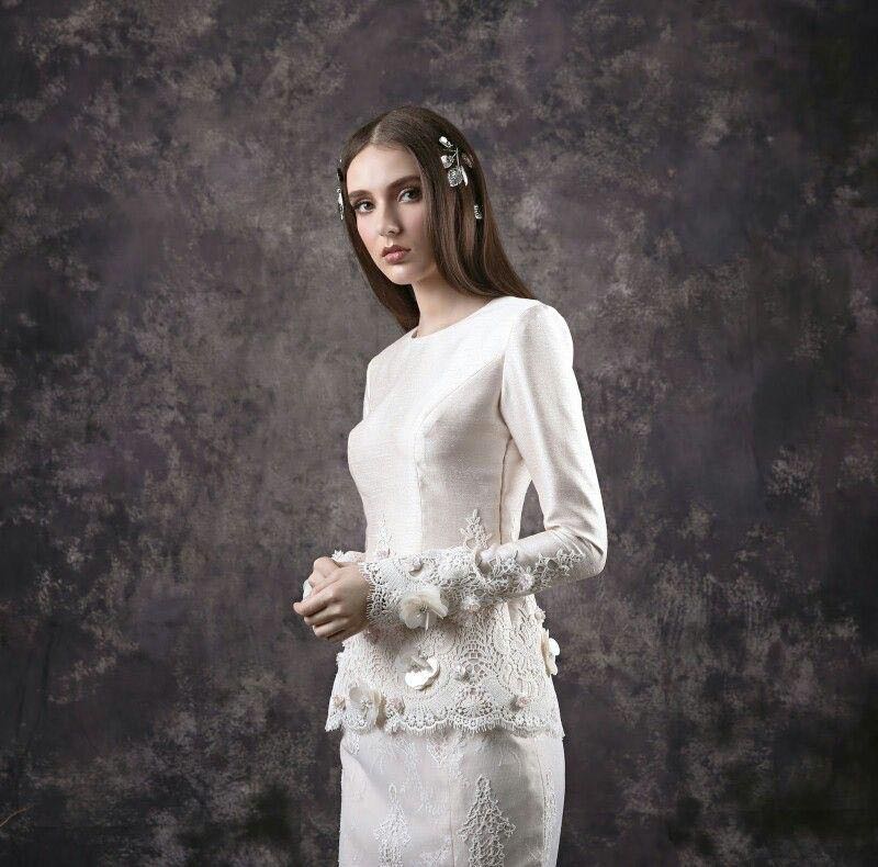 Jovian white bridal store