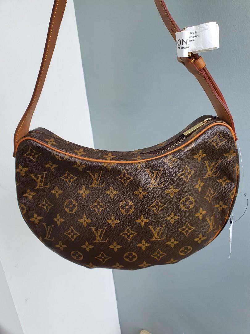 LOUIS VUITTON Monogram Croissant PM 1281140