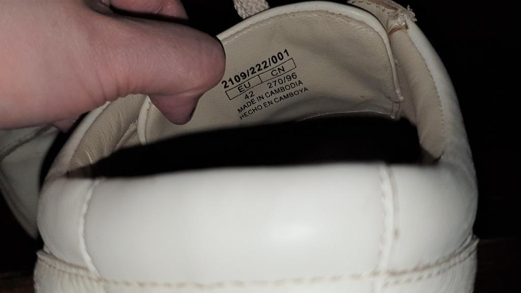 Massimo Dutti White Shoes EU 42 UK 8 US 9 Men s Fashion