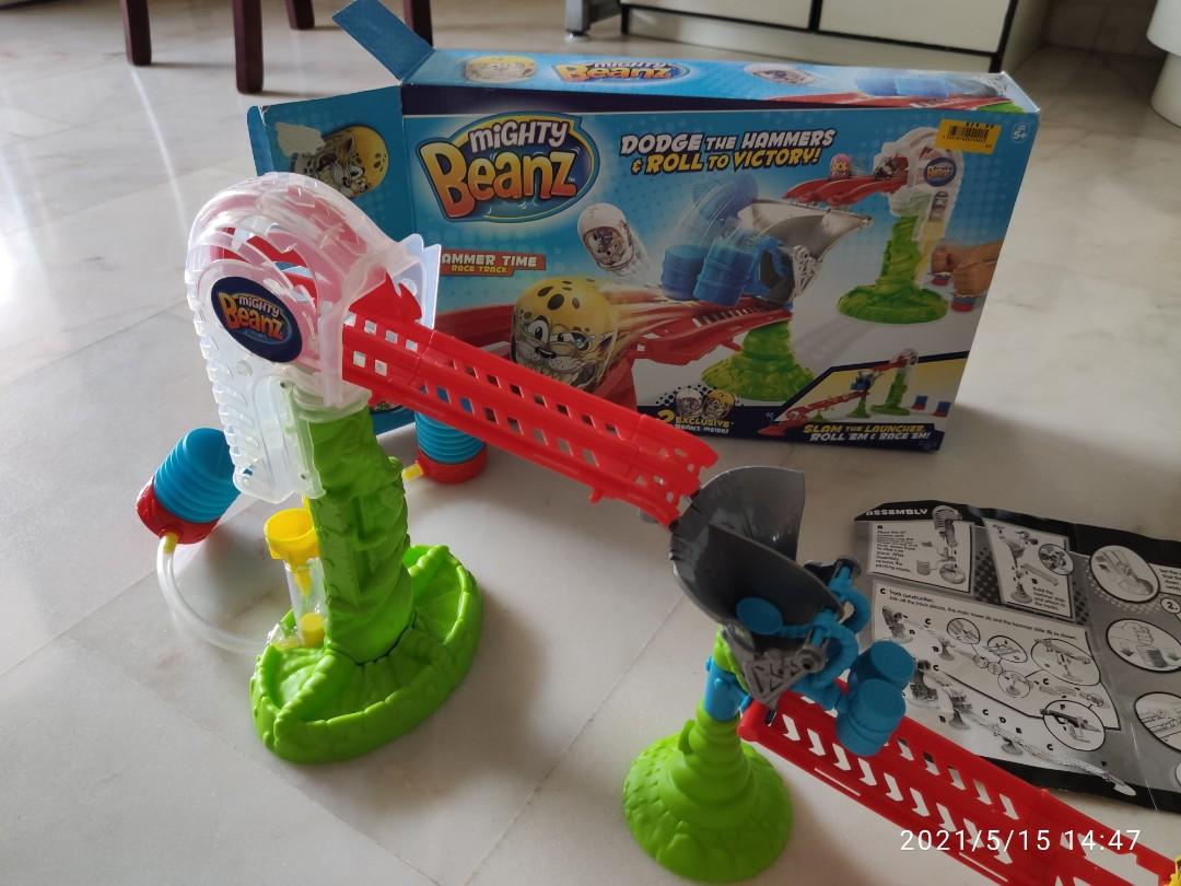 Mighty Beanz Slammer Time Race Track
