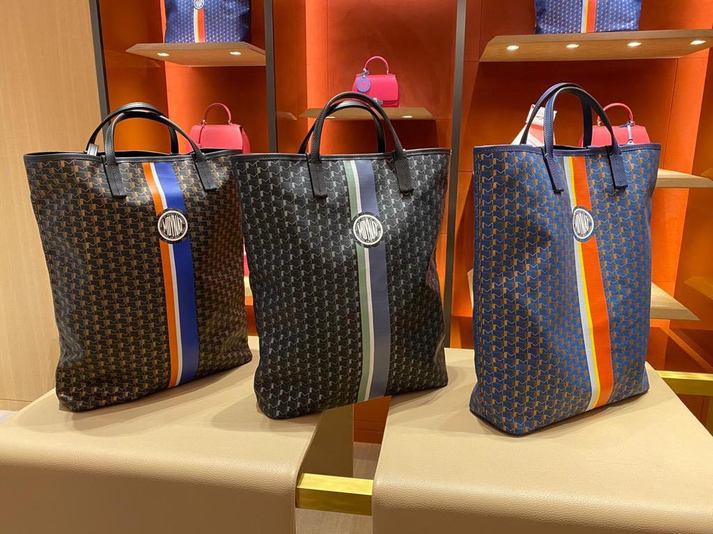 Moynat quattro tote outlet