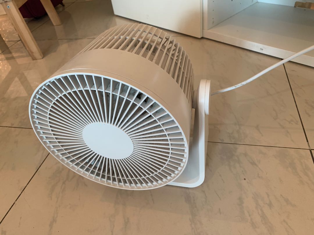 MUJI fan, Furniture & Home Living, Lighting & Fans, Fans on Carousell