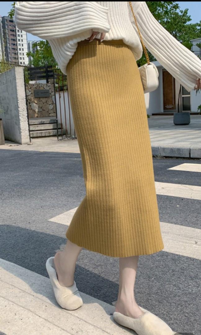 Mustard deals knit skirt