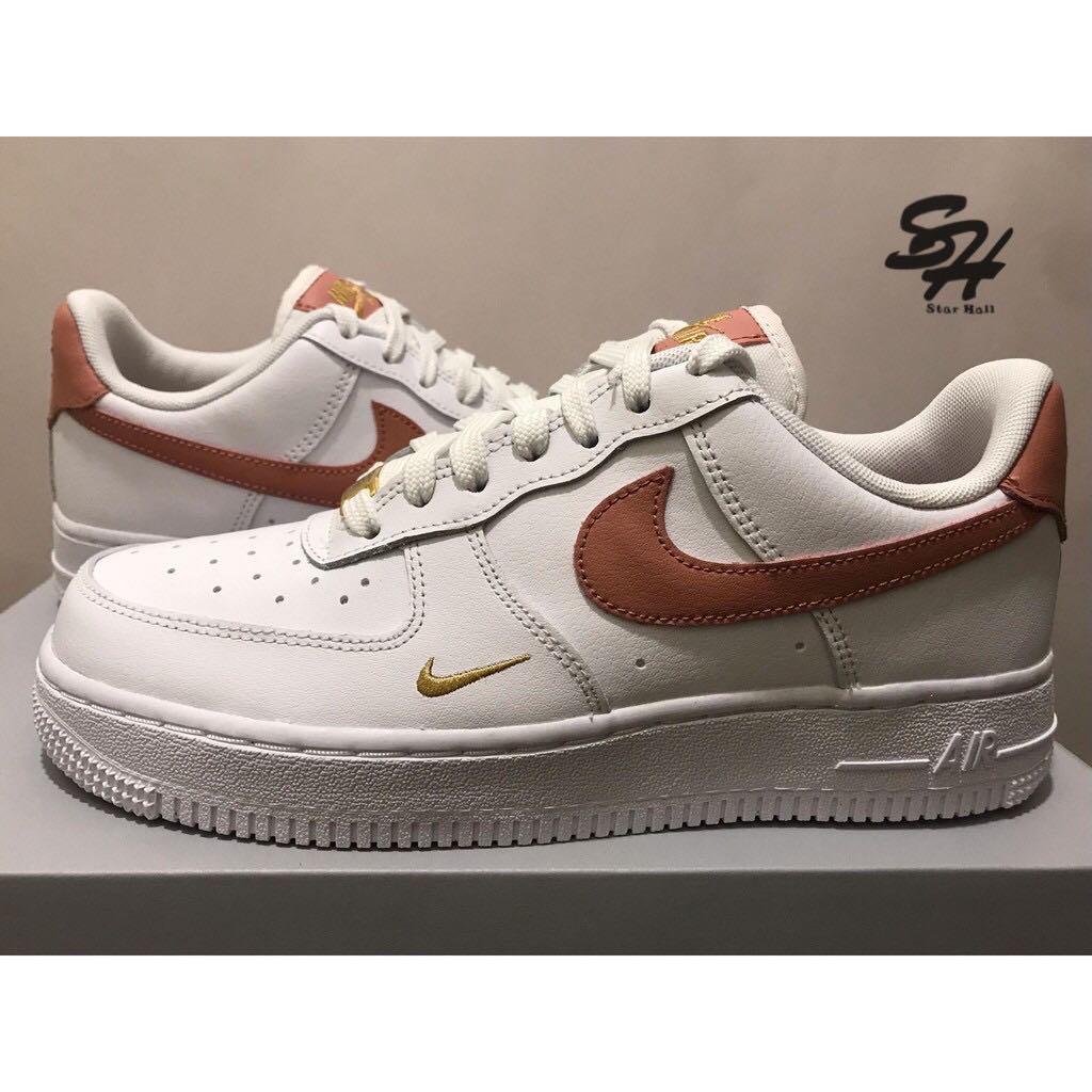 NIKE AIR FORCE 1 ‘07 ESS 白粉 玫瑰粉 小金勾 CZ0270-103