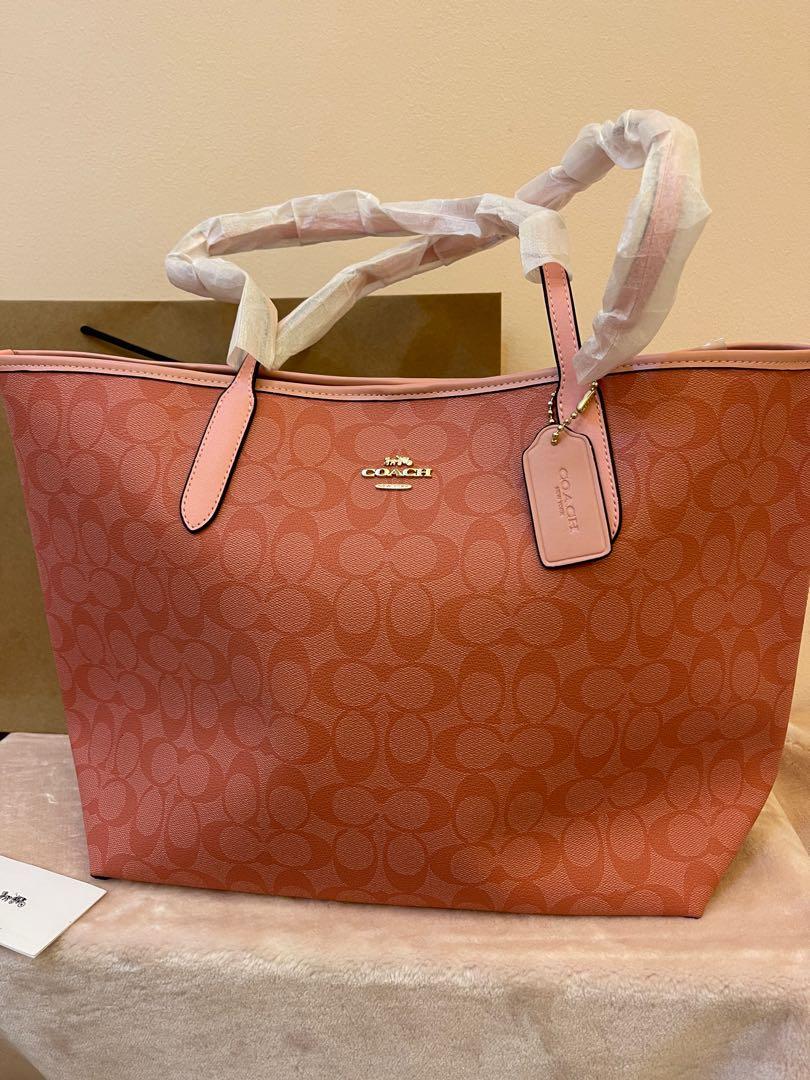 Original Coach Tote Bag monogram 5696, Women's Fashion, Bags & Wallets, Tote  Bags on Carousell