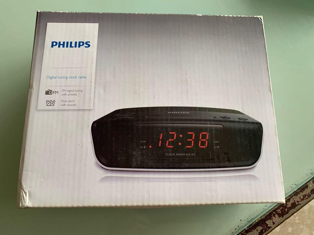 Philips Digital Tuning clock radio, Audio, Portable Music Players on