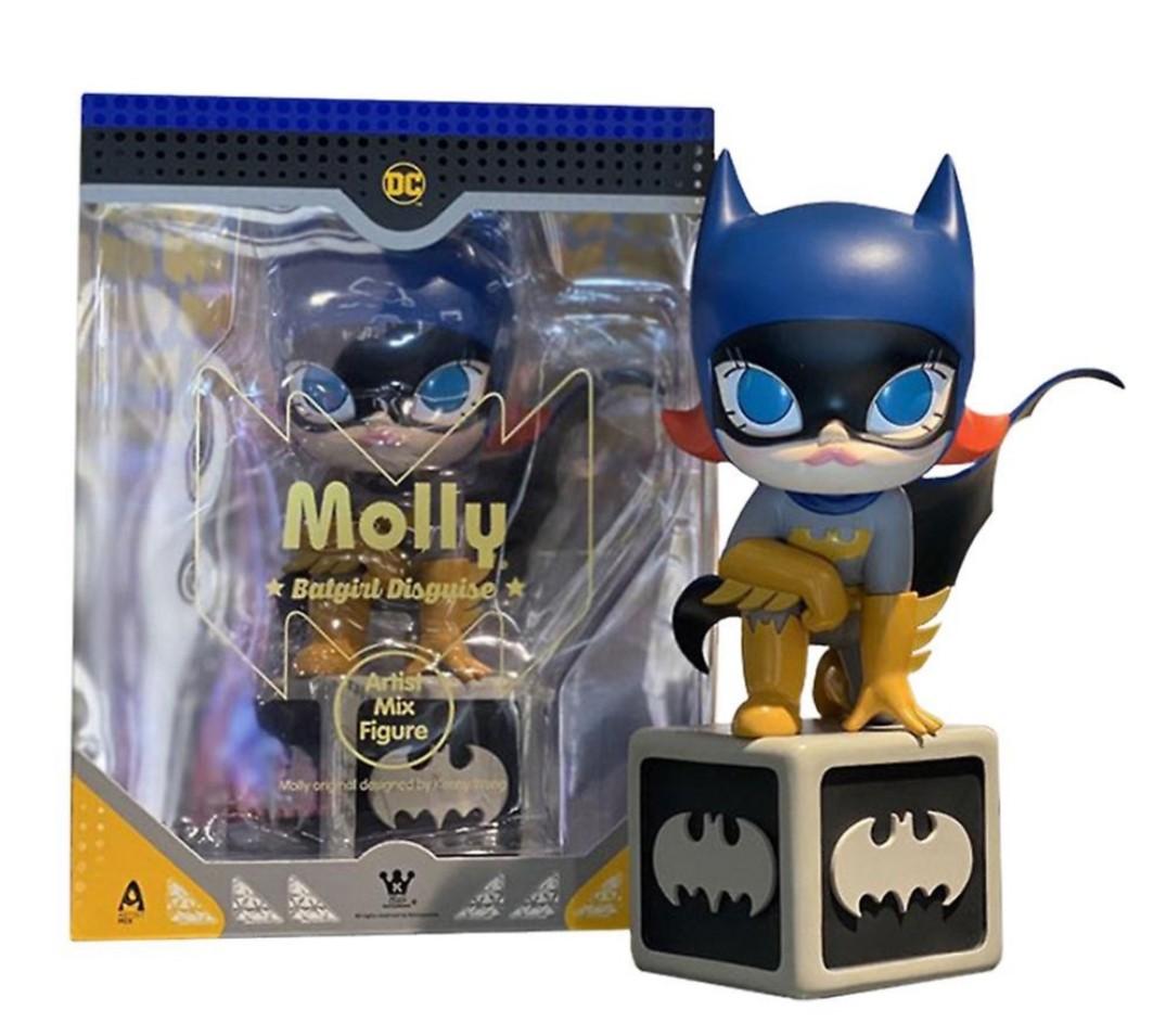 Preorder - Pop Mart Molly DC comics characters Wonder Women / Batgirl  designed by Kennyworks Artist mix figure in disguise popmart
