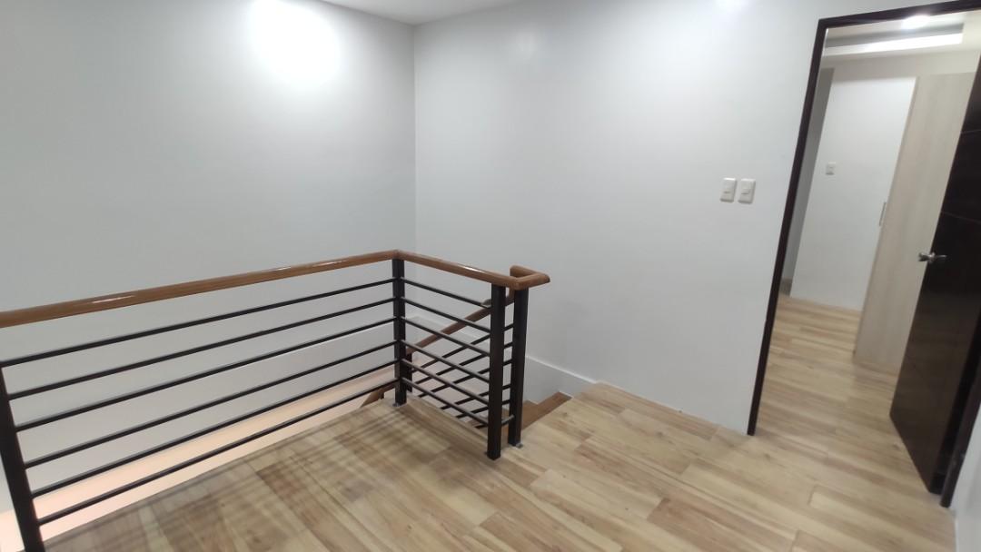 Pristine Townhouse at Soldiers Hills 2 Village, Las Piñas, Property