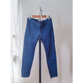 (Category: ) located in . Submitted by lyn1911 (Listing ID 1087720668, Image 1). Description: .