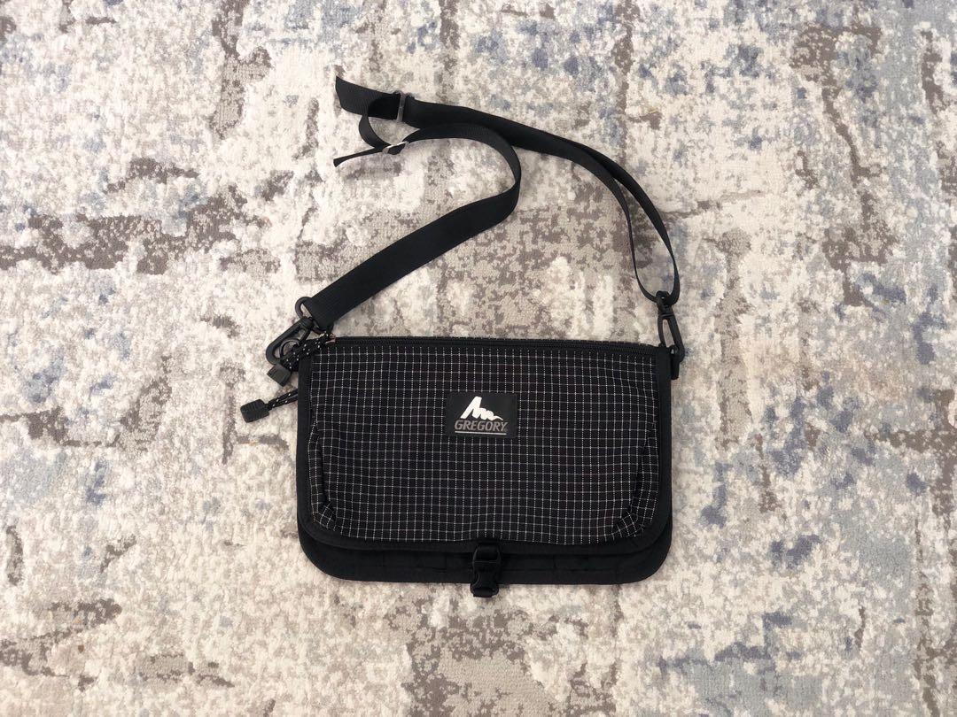 Rare GREGORY Reversible Sling Bag