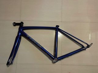 （分類：）位於 。 由 janlai227 提交（商品編號 1087749765，圖片 1）。簡介： 。
