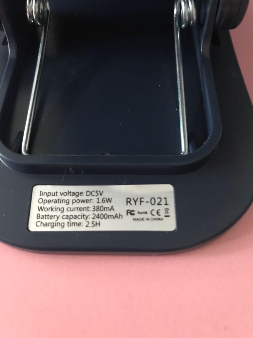 Very New Clip on fan (Can oscillate swing left right), Furniture & Home