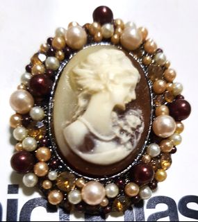 (Category: ) located in . Submitted by gr8sales (Listing ID 1087849210, Image 1). Description: .