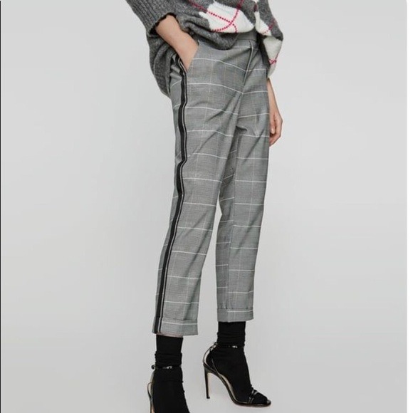 Zara checkered trousers with black side stripe Women s Fashion