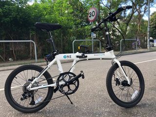 （分類：）位於 。 由 tinybuspig 提交（商品編號 1087962855，圖片 1）。簡介： 。